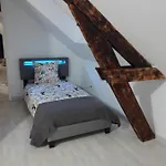 Maison Familiale 11 Personnes * Lézigné