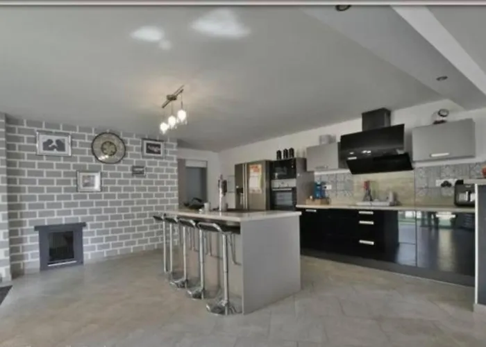 Maison Familiale 11 Personnes